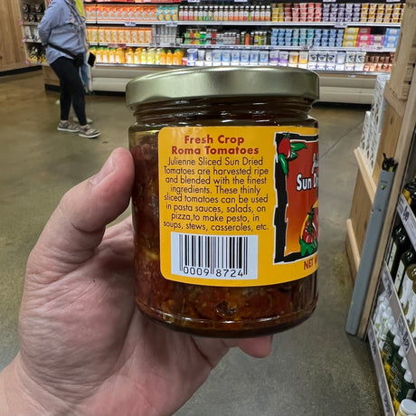 Trader Joe's Julienne Sliced Sun Dried Tomatoes in Olive Oil 8.5 oz (241g)