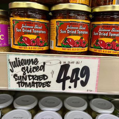 Trader Joe's Julienne Sliced Sun Dried Tomatoes in Olive Oil 8.5 oz (241g)