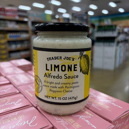 Trader Joe's Limone Alfredo Sauce Creamy Lemon Pasta Sauce with Parmigiano Reggiano 15 oz
