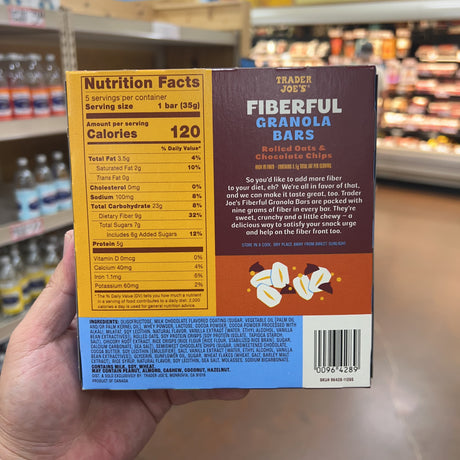 Trader Joe's Fiberful Granola Bars Rolled Oats & Chocolate Chips 6.17 oz product image 4