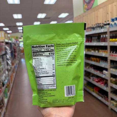 Trader Joe's Organic Shelled Hemp Seeds (Hemp Hearts) 8 oz (227g)