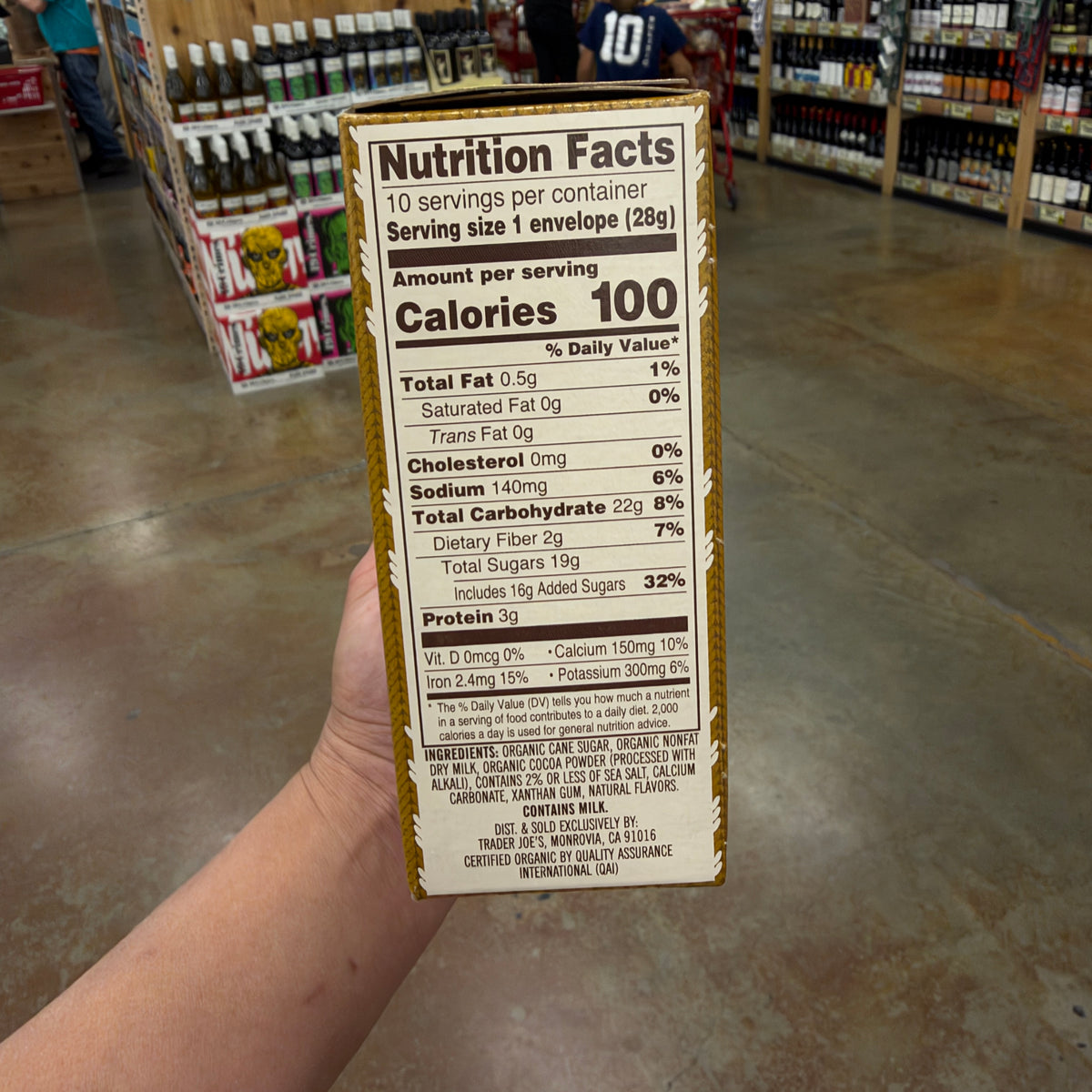 Trader Joe's Organic Hot Cocoa Mix Nutrition Facts and ingredient panel, including the contains-milk statement.