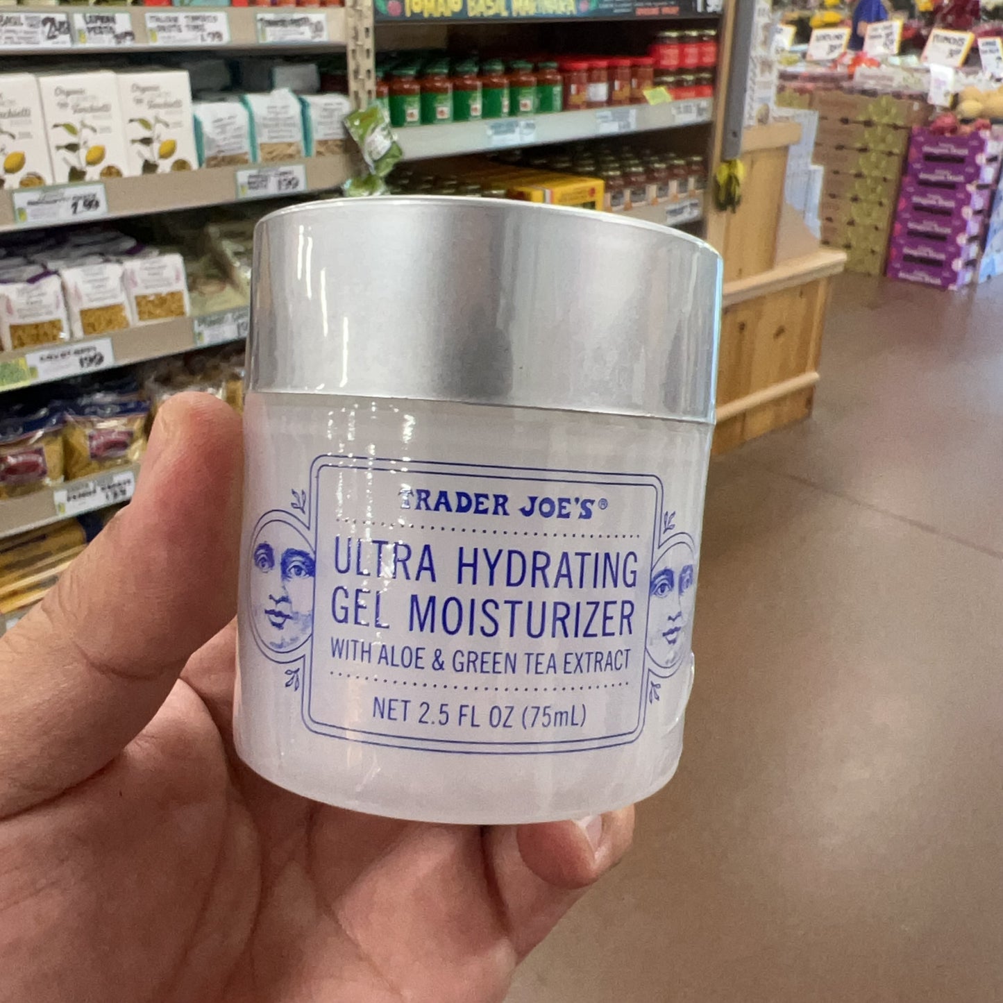 Trader Joe's Ultra Hydrating Gel Moisturizer with Aloe & Green Tea Extract 2.5 fl oz