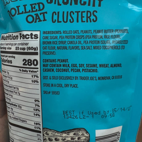 Trader Joe's Peanut Butter Protein Granola — product photo 3
