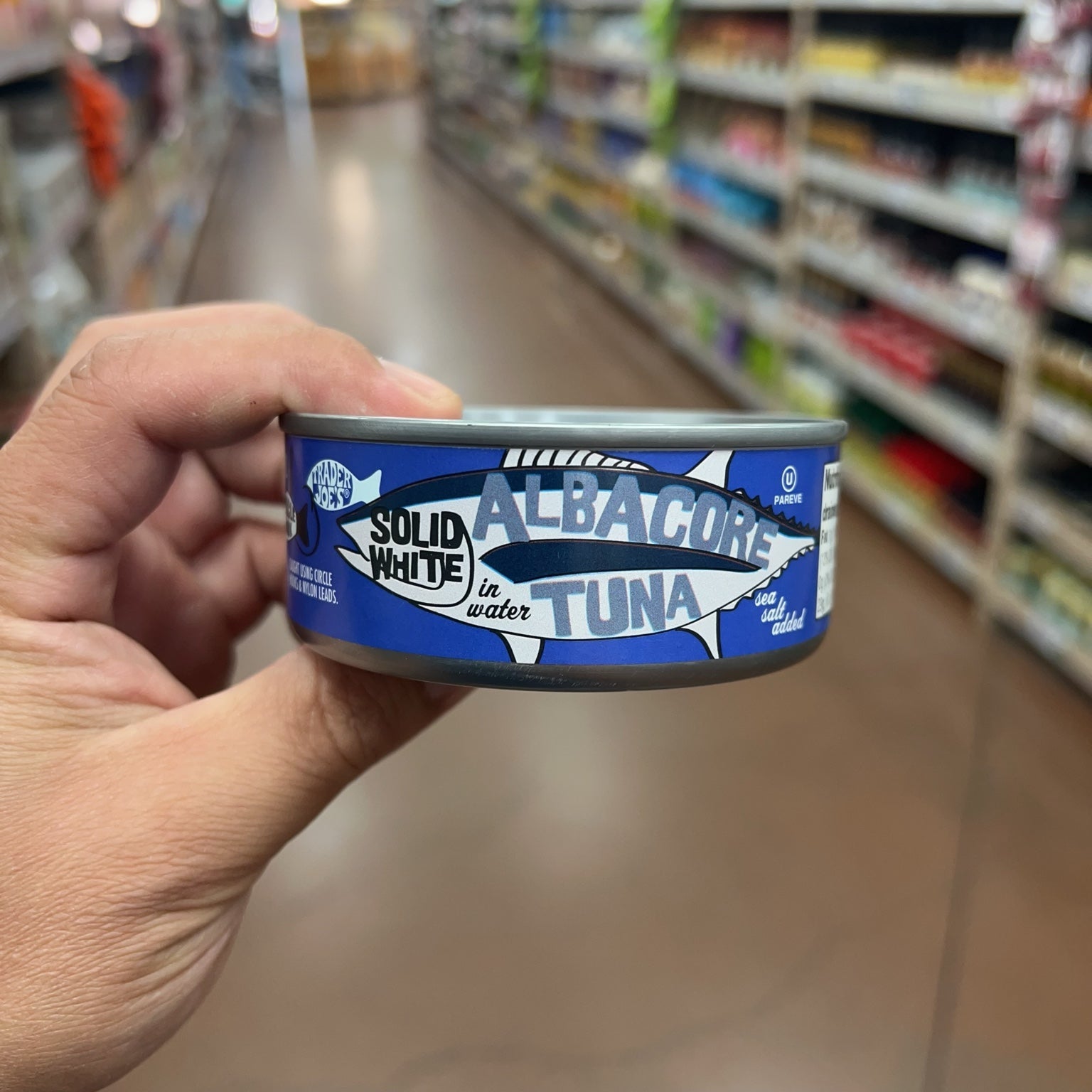 Trader Joe's Solid White Albacore Tuna in Water Sea Salt Added 4.5 oz front packaging